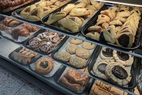 Dulce's Patisserie photo 3